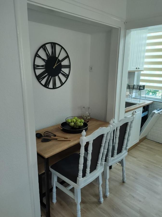 Katerina'S Apartment 比托拉 外观 照片