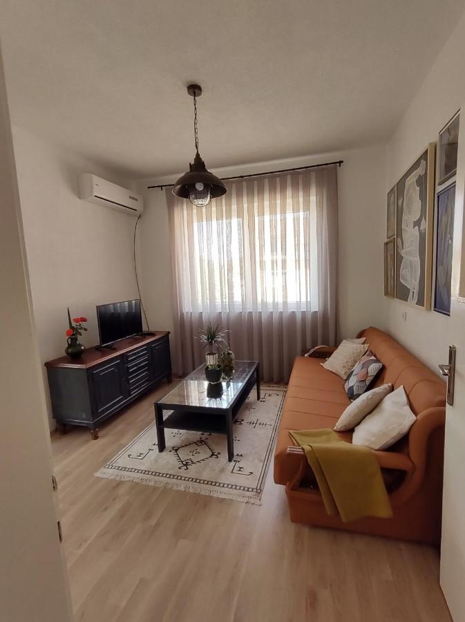 Katerina'S Apartment 比托拉 外观 照片