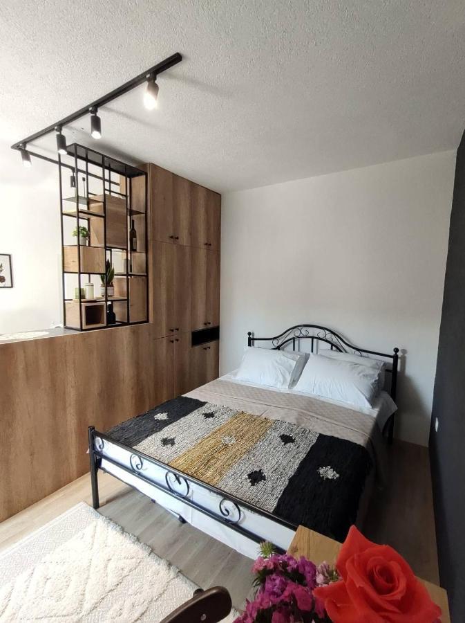 Katerina'S Apartment 比托拉 外观 照片